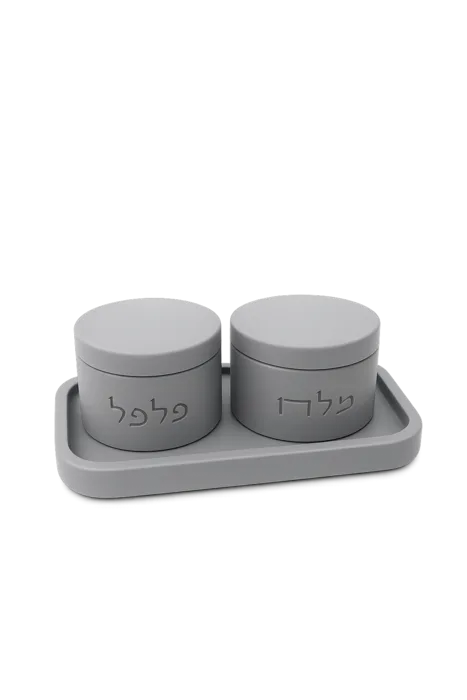 סט מלח פלפל בטון בגוון אפור
